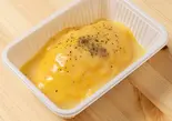 カルボナーラソースオムライス（デカ盛り弁当はるき【唐揚げ弁当屋】名楽町店）