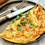 オムレツ Omlette（POKAHARAGURUNGKITCHEN）