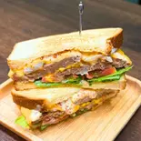 ホースラディッシュマヨWチーズホットサンド（ホットサンドカフェ代官山）