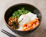 【免疫力向上！】ネバとろサーモン丼（自然派ネバとろばくだん食堂 曙店）