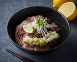 【当店 一番人気!】大盛りねぎ塩タン丼(ご飯と牛タンと。 曙店)