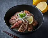 【シンプルに！】牛タン丼 [Simple！] Beef Tongue Rice Bowl（ご飯と牛タンと。 曙店）
