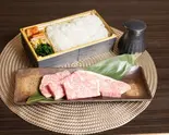 焼肉弁当 梅（焼肉弁当 マルサンカク）