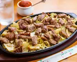 鉄板焼肉2人前(ダブル) Hot Plate Grilled Meat - Serves 2 (Double)（鉄板家族 Teppan Famlia）