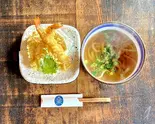 天ぷらうどん（釜あげうどん 楽）