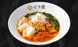 わんたん 赤い鶏塩ラーメン（麺処ぐり虎 大阪なんばスカイオ店）