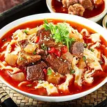 麻辣牛肉刀削麺（中華料理 裕華楼）