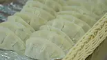 みおちゃおず 冷凍キムチ餃子20個（【大阪の村長プレゼンツ】餃子のおかもと家）