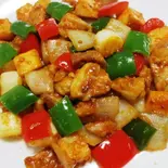 鶏肉の辛子炒め（味中味）