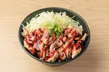 鶏セセリ丼（尼崎肉劇場）