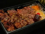 赤身×ハラミ焼肉重（焼肉喰心 yakiniku_kushin）