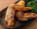ヤミツキ手羽先揚げ(5本)（金の餃子酒場 西葛西店）