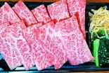 黒毛和牛特上カルビ弁当（国産牛手切り焼肉 ミート・ミート）