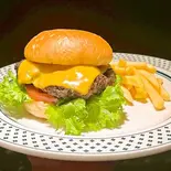 SSチーズバーガー-SSCheseBuger-（scheinensteakhouse）