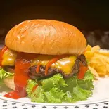 レッドホットチリバーガー-Red Hot Chili Burger-（scheinensteakhouse）