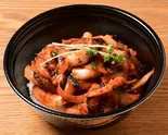 ピリ辛タコ炒め丼(おかず2品付き)（韓国料理サムシセキ 3号店(中井店)）
