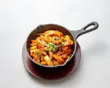 ピリ辛イカ炒め丼(おかず2品付き)（韓国料理サムシセキ 3号店(中井店)）