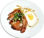 コムタム cơm tấm（インチャン ベトナム料理 Inchan Vitnamesefood）