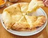 チーズナン Cheese Naan（チョウタリ）