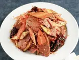 キュウリと牛肉の和え物(牛肉拌黄瓜)（釜山本家）