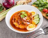 【タイのチャーシュー丼！】カオムーデン khaw moo dang（バンハオ2【タイ国認定レストラン「タイ・セレクト」】本格タイ料理）