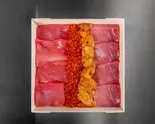 赤身・中トロ・ウニ・いくら丼（みらい水産【生本まぐろ店】）