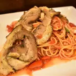 自家製豚バラ肉のポルケッタとトマトソースの冷製フェデリーニ（Pizzeria Regista）