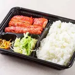【コスパ抜群】キングスペシャルセット(ナン・ライス・チキンティッカ・シシカバブ各2P・サラダ付き) KING Special Set（キングキッチン）