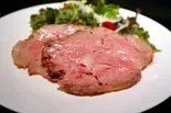 群馬産“くちどけ加藤ポーク”の自家製ローストポーク（西麻布フループ( FxLOOP☆)）