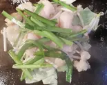 国産ホルモン野菜炒め(お好み焼き 鉄板焼き やすまる)