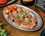 伝説の和牛カルビ皿（焼肉丼、冷麺 きんちゃんち）