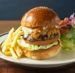 【店主おすすめ‼】ガーリック味噌バーガー（Harema ハンバーガーとコーヒーと）