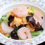 エビ玉子炒め（中国名菜敦煌）