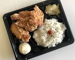 蔵之介の「でっから弁当」（五穀味噌らーめん 味噌屋蔵之介 ひばりヶ丘店）