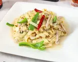 干し豆腐とピーマン炒め（刀削麺酒坊 東京駅店）