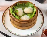 エビ蒸し餃子(3個)（刀削麺酒坊 東京駅店）