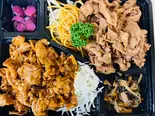 2way一キロ豚焼肉弁当(醤油ダレ＆キムチ)（まんぷく弁当 manpukubentou）