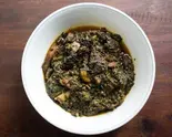 ほうれん草エビカレー Spinach ＆ Prawn Curry（ニュータジマハルエレベスト十三店）