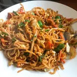 チキンチョウミン Chicken Chowmein(インド・ネパール料理NAMASTE PUJA)