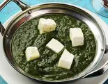 ほうれん草パニル カレー Spinach Paneer Curry(アジアンスパイシーレストラン&バー マイティー)