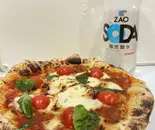 【ドリンクセット】自家製トマトソースのマルゲリータ+炭酸水（ミル・ヴィラージュ）