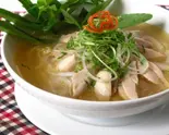 鶏肉のフォー 大（ベトナム料理Biちゃん）