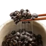 黒大豆納豆(小粒) 幻の大豆 黒千石大豆使用（東京豚汁 出汁と味噌の可能性。本店）