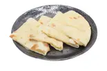 チーズナン(Cheese Nan)（インドレストラン＆バー ディヤ）