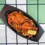 タンドリーチキン 2P/Tandori Chicken 2P(アジアンレストラン The MONSOON Cottage)