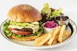アボガドモッツアレラバーガー（シーガルダイナー 中之島店）