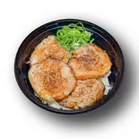 炙り香ばしさ◎【定番の一品】とろける炙りチャーシュー丼(並盛)（炙りとろけるチャーシュー丼 竹栄）