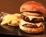 ダブルチーズバーガー/Double Cheese Burger（バーガーバル ダンディ）