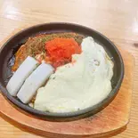 広島お好み豚もち明太チーズ焼き(豚、麺、明太子、もち、チーズ)【明太子・マヨ】（【関西風＆広島風お好み焼き・鉄板焼き】桜家 清水店）