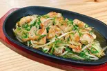 【人気No.3】若鶏のねぎ塩鉄板焼き（【関西風＆広島風お好み焼き・鉄板焼き】桜家 清水店）